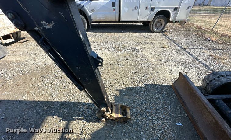 image for item DS3302 2014 John Deere 27D mini excavator