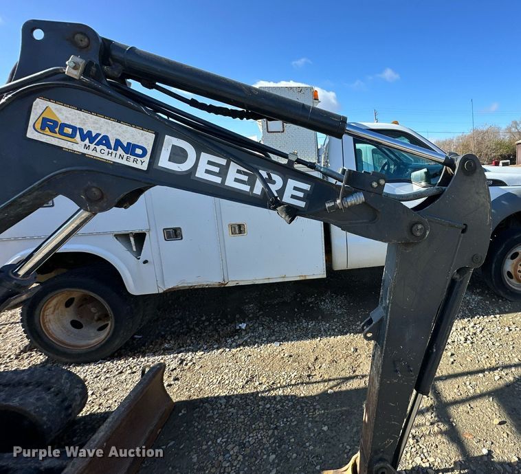 image for item DS3302 2014 John Deere 27D mini excavator