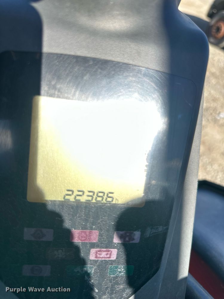 image for item DS3302 2014 John Deere 27D mini excavator