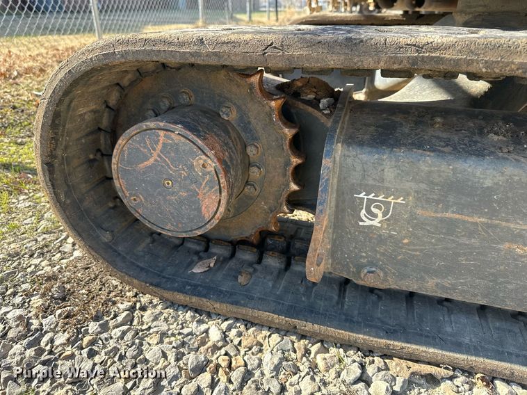 image for item DS3302 2014 John Deere 27D mini excavator