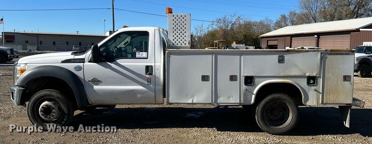 image for item DS3303 2014 Ford F450 Super Duty utility / service truck