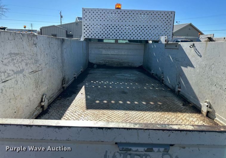 image for item DS3303 2014 Ford F450 Super Duty utility / service truck