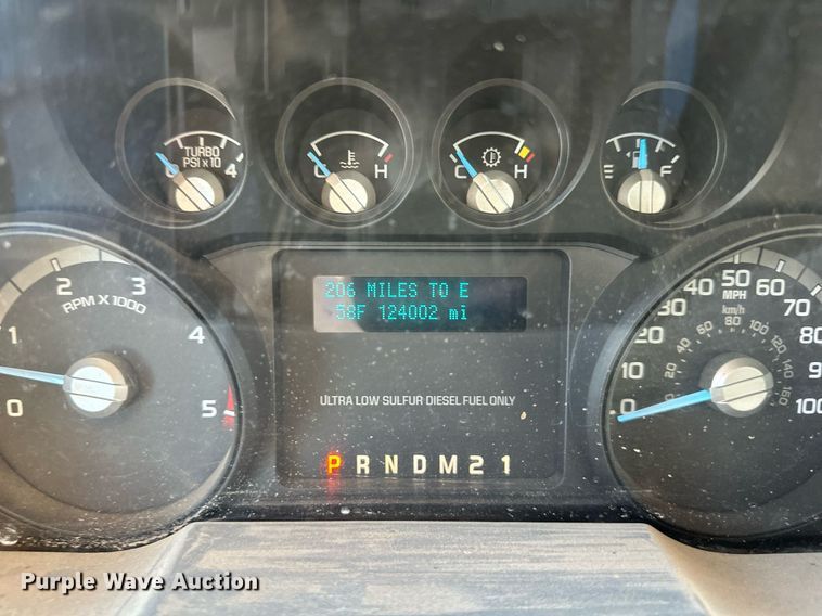 image for item DS3303 2014 Ford F450 Super Duty utility / service truck