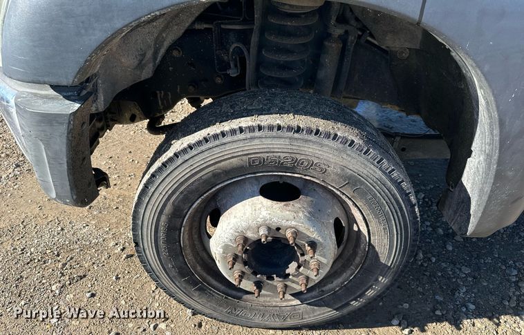 image for item DS3303 2014 Ford F450 Super Duty utility / service truck