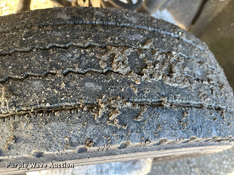 image for item DS3303 2014 Ford F450 Super Duty utility / service truck