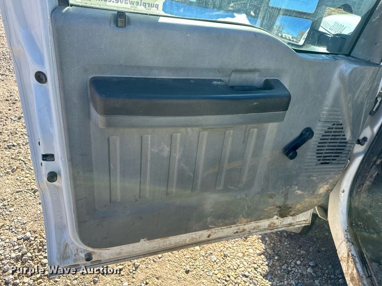 image for item DS3305 2012 Ford F450 Super Duty utility / service truck