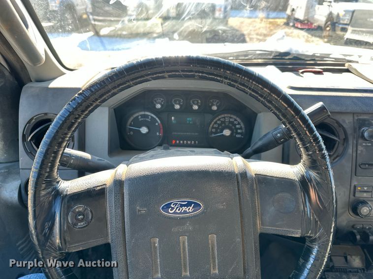 image for item DS3305 2012 Ford F450 Super Duty utility / service truck