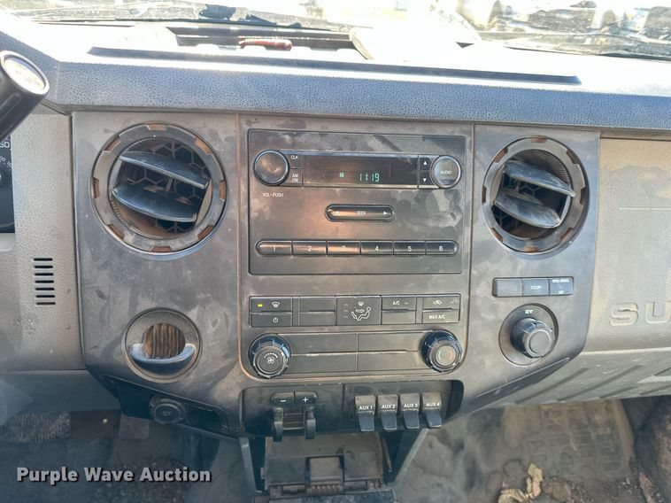 image for item DS3305 2012 Ford F450 Super Duty utility / service truck