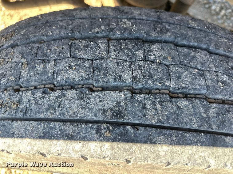 image for item DS3305 2012 Ford F450 Super Duty utility / service truck