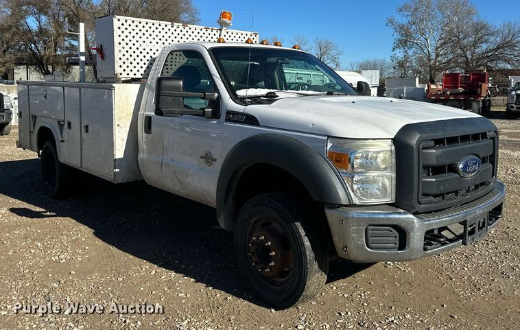 image for item DS3306 2014 Ford F450 Super Duty utility / service truck