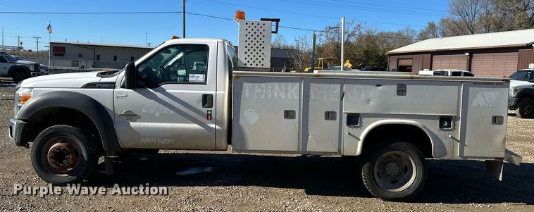 image for item DS3306 2014 Ford F450 Super Duty utility / service truck