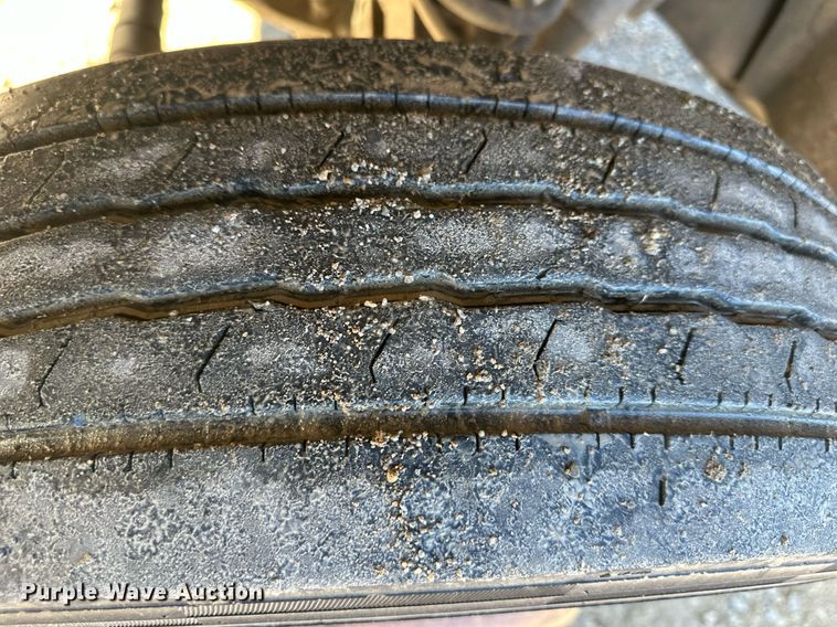 image for item DS3306 2014 Ford F450 Super Duty utility / service truck