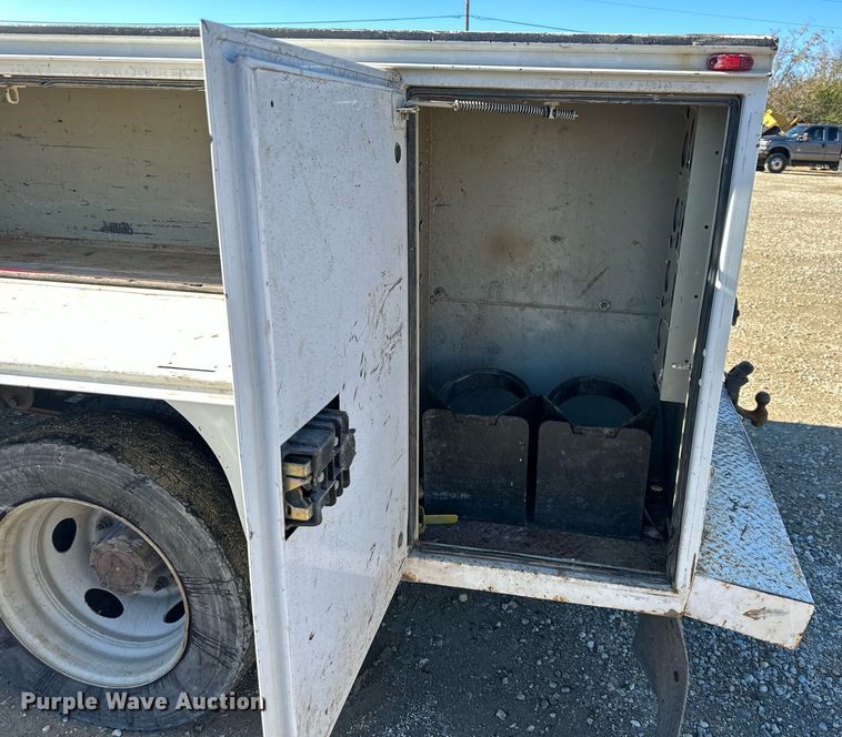 image for item DS3307 2012 Ford F450 Super Duty utility / service truck