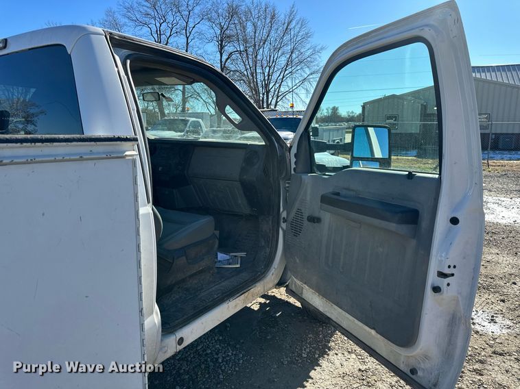 image for item DS3307 2012 Ford F450 Super Duty utility / service truck