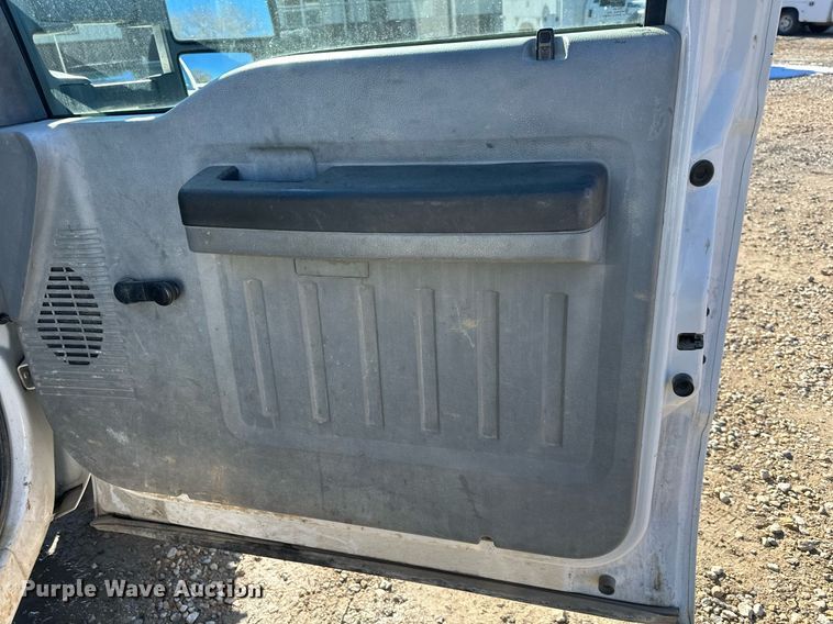 image for item DS3307 2012 Ford F450 Super Duty utility / service truck