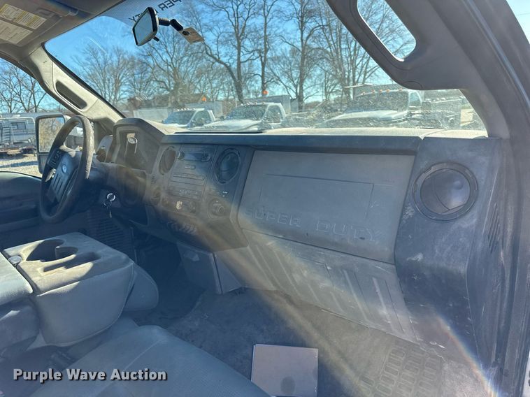 image for item DS3307 2012 Ford F450 Super Duty utility / service truck