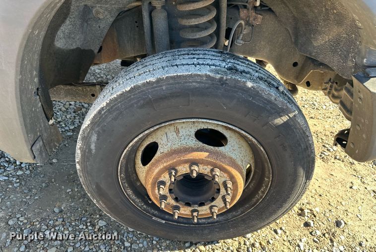 image for item DS3307 2012 Ford F450 Super Duty utility / service truck