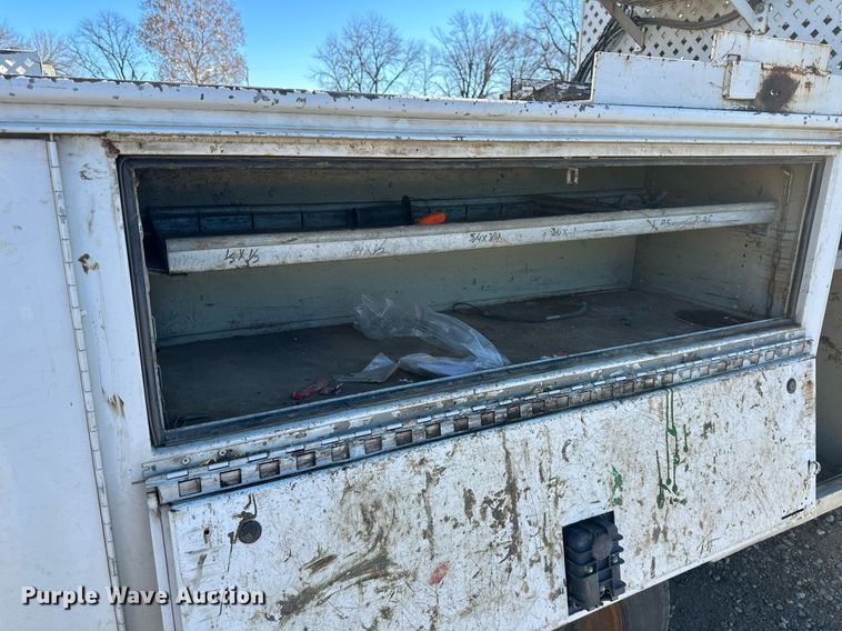 image for item DS3308 2013 Ford F450 Super Duty utility / service truck