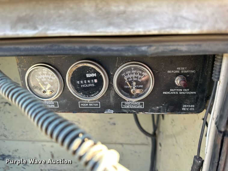 image for item DS3308 2013 Ford F450 Super Duty utility / service truck