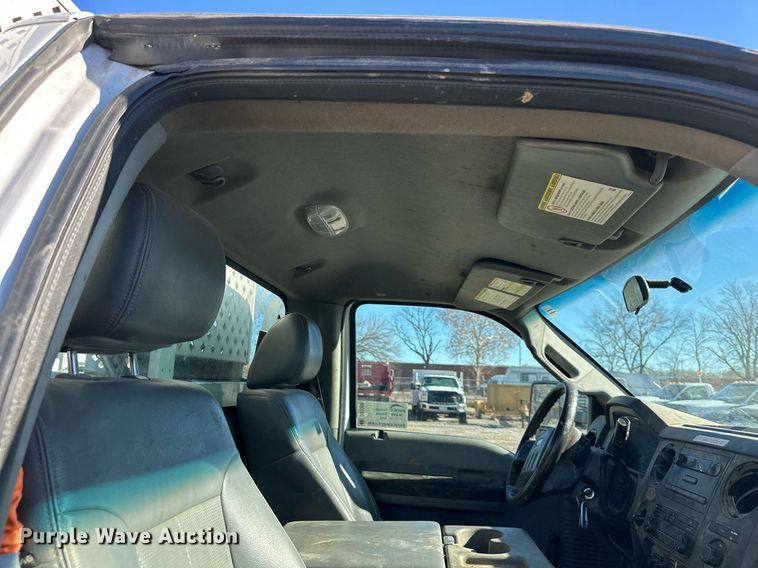 image for item DS3308 2013 Ford F450 Super Duty utility / service truck