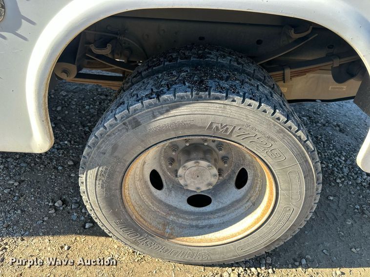 image for item DS3308 2013 Ford F450 Super Duty utility / service truck