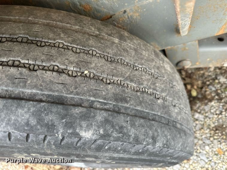 image for item DS3312 2017 Custom Heavy Haul 5T182HDBW equipment trailer