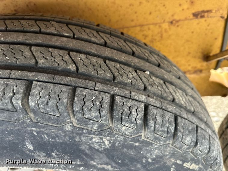 image for item DS3313 2012 Custom Heavy  Haul 4T252HDBWGPT pole trailer