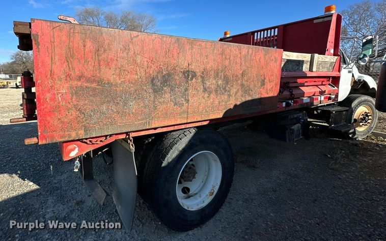 image for item DS3315 2012 Ford F750 Super Duty dump truck