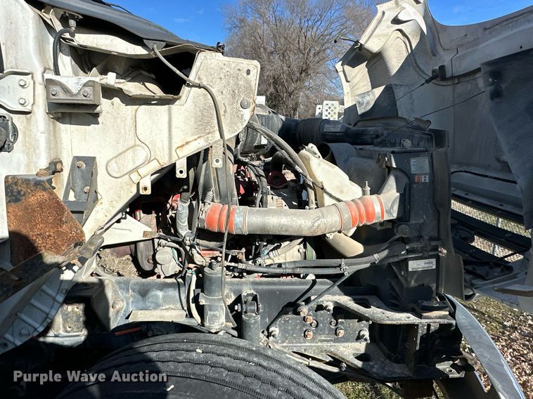 image for item DS3315 2012 Ford F750 Super Duty dump truck