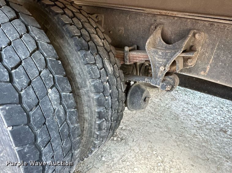 image for item DS3315 2012 Ford F750 Super Duty dump truck