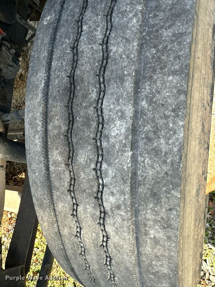 image for item DS3315 2012 Ford F750 Super Duty dump truck