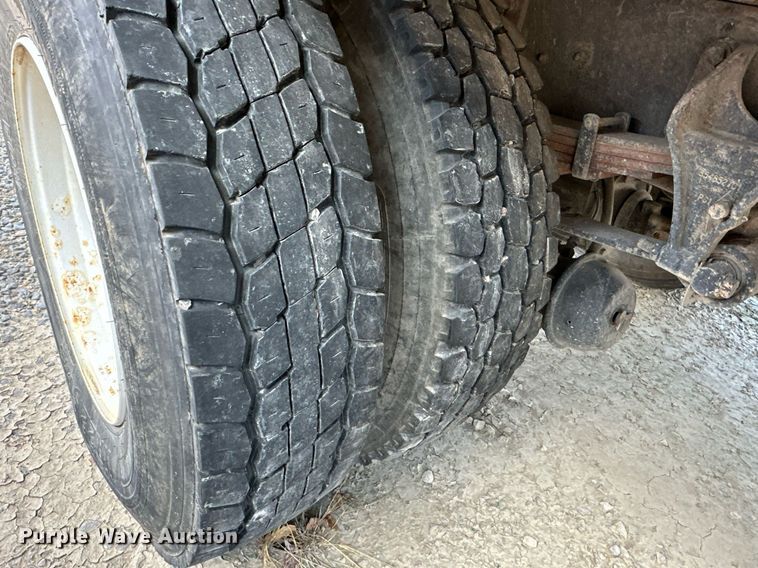 image for item DS3315 2012 Ford F750 Super Duty dump truck