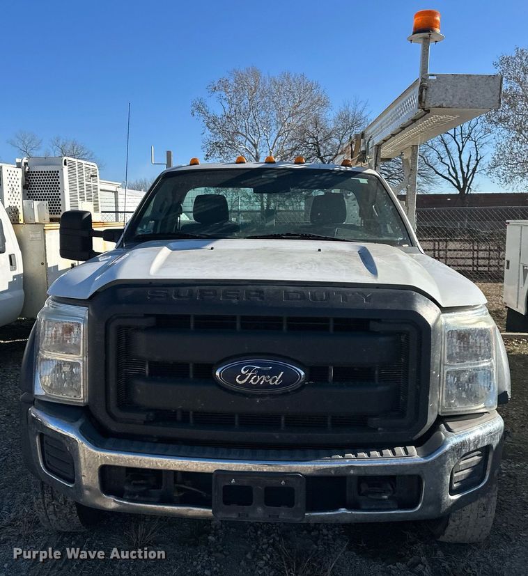 image for item DS3317 2015 Ford F450 Super Duty utility / service truck