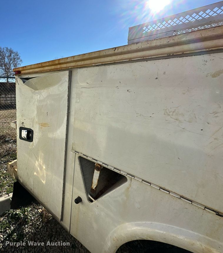 image for item DS3317 2015 Ford F450 Super Duty utility / service truck