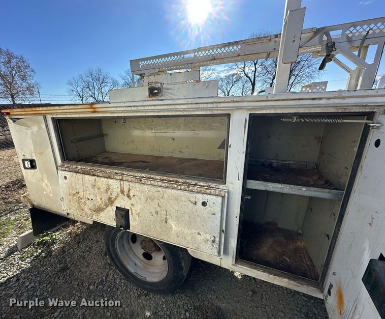 image for item DS3317 2015 Ford F450 Super Duty utility / service truck