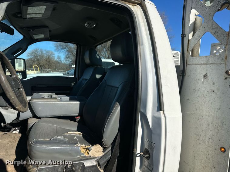 image for item DS3317 2015 Ford F450 Super Duty utility / service truck