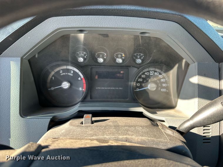 image for item DS3317 2015 Ford F450 Super Duty utility / service truck