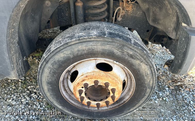 image for item DS3317 2015 Ford F450 Super Duty utility / service truck