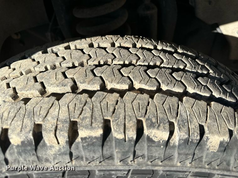 image for item DS3320 2017 Ford F250 Super Duty utility / service pickup truck