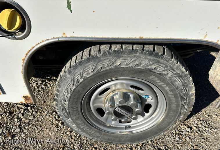 image for item DS3320 2017 Ford F250 Super Duty utility / service pickup truck