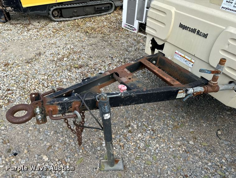 image for item DS3321 Ingersoll Rand air compressor