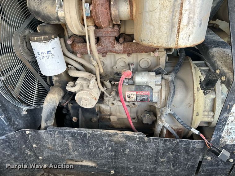 image for item DS3321 Ingersoll Rand air compressor