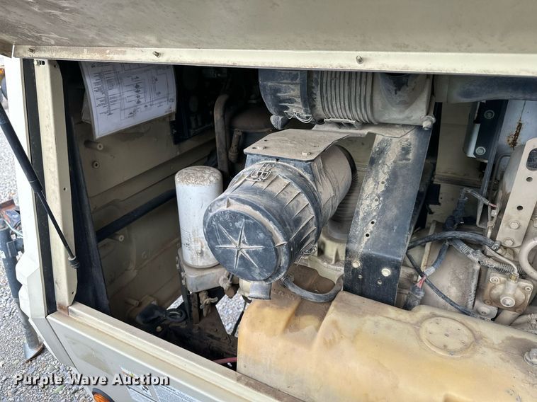 image for item DS3321 Ingersoll Rand air compressor