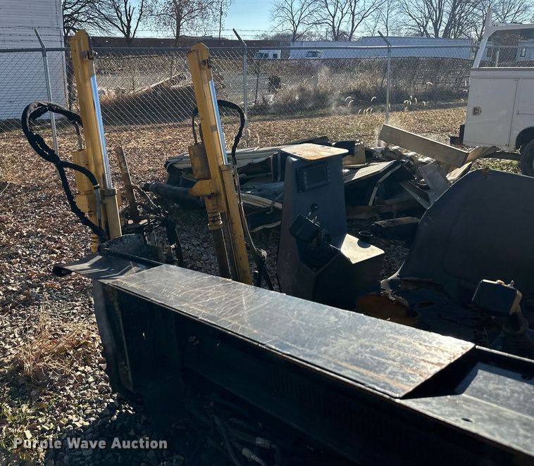 image for item DS3322 2016 Vermeer D9X13III directional boring unit