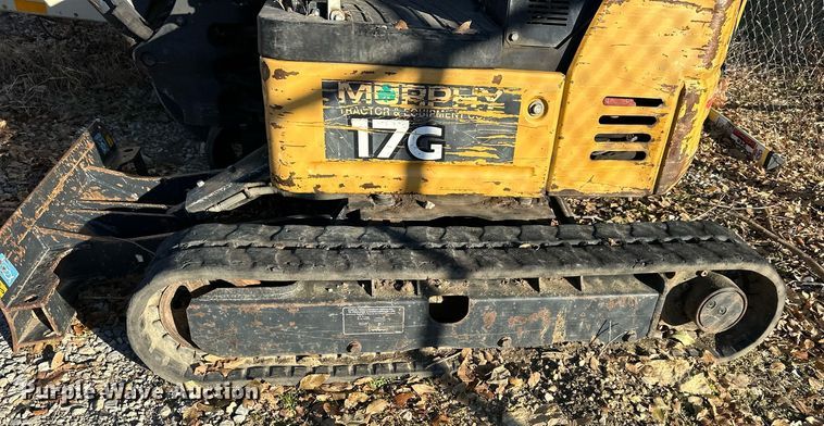 image for item DS3323 2016 John Deere 17G mini excavator