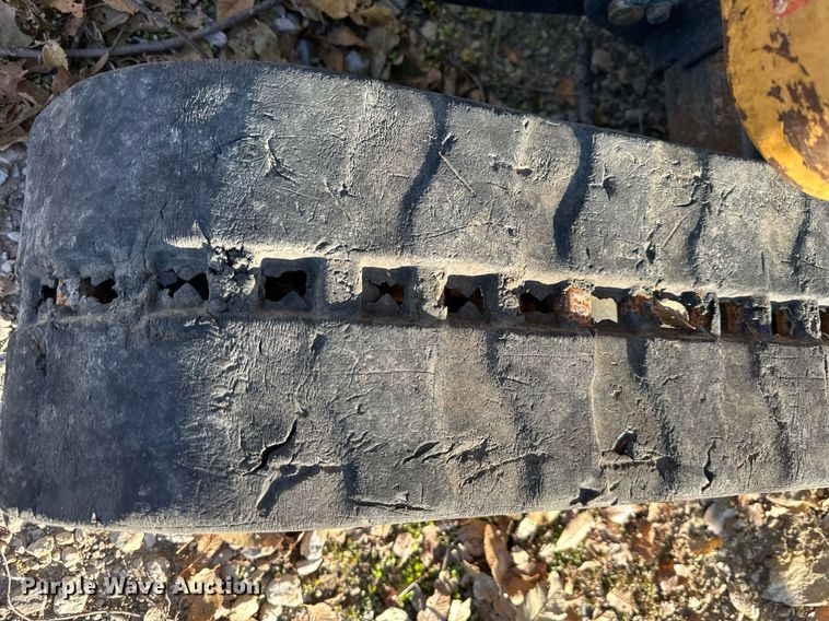 image for item DS3323 2016 John Deere 17G mini excavator