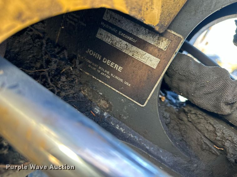 image for item DS3323 2016 John Deere 17G mini excavator