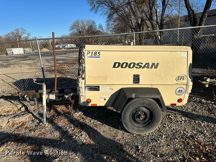 image for item DS3325 2012 Ingersoll Rand P185 air compressor