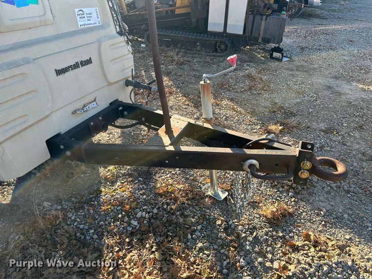 image for item DS3325 2012 Ingersoll Rand P185 air compressor