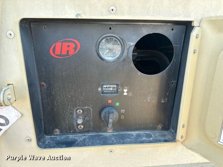 image for item DS3325 2012 Ingersoll Rand P185 air compressor
